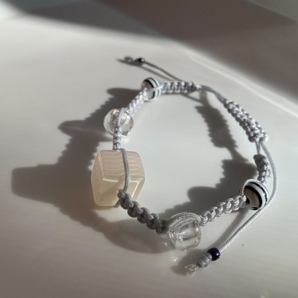 Swarovski Beaded Crochet Handmade Bracelet - Picture 6 of 6